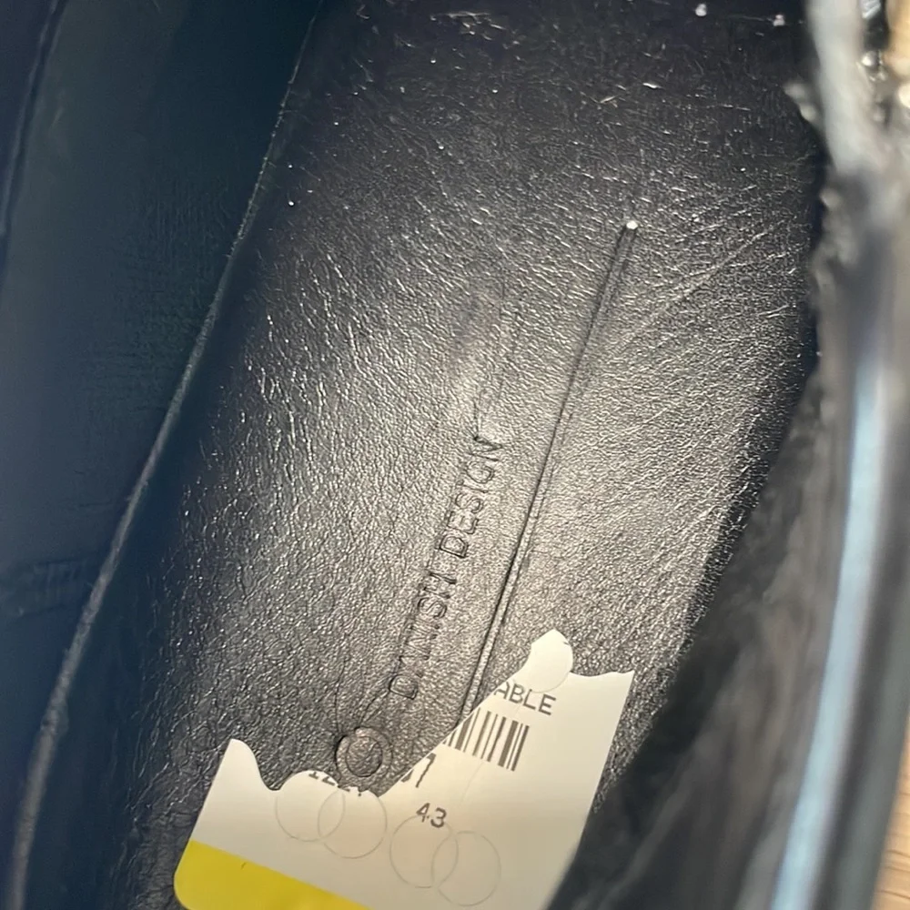 Ecco Soft Nubuck Leather Zip Ankle Boot - Picture 16 of 17